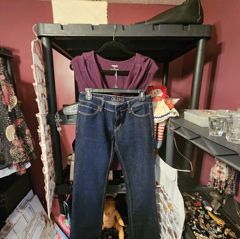 DL1961 Indigo Jeans with Plum Top